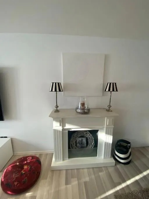 Apartment Grosszuegige Design Wohnung 110Qm Max 6 Personen Bergrheinfeld Germany
