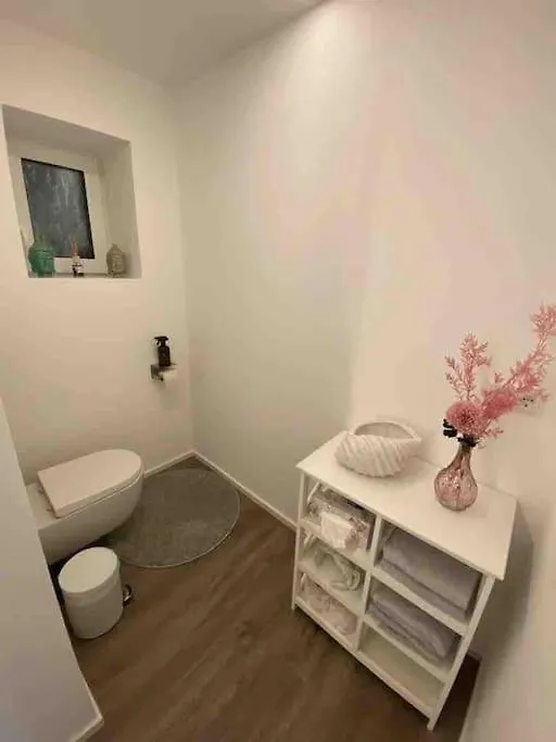 Grosszuegige Design Wohnung 110Qm Max 6 Personen Bergrheinfeld