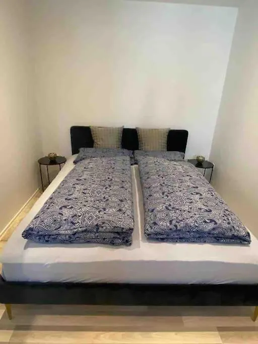Grosszuegige Design Wohnung 110Qm Max 6 Personen Bergrheinfeld Apartment