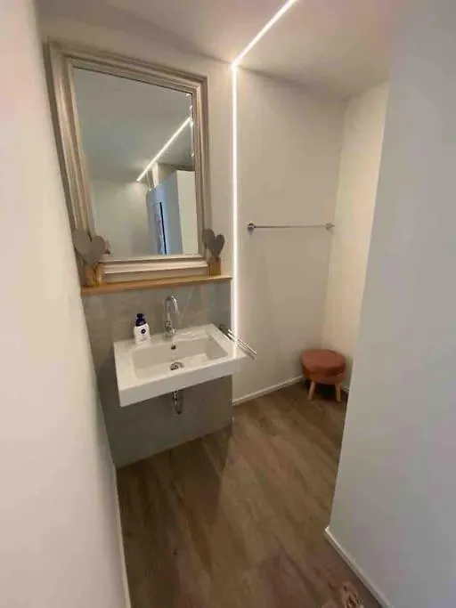 Grosszuegige Design Wohnung 110Qm Max 6 Personen Bergrheinfeld Apartment